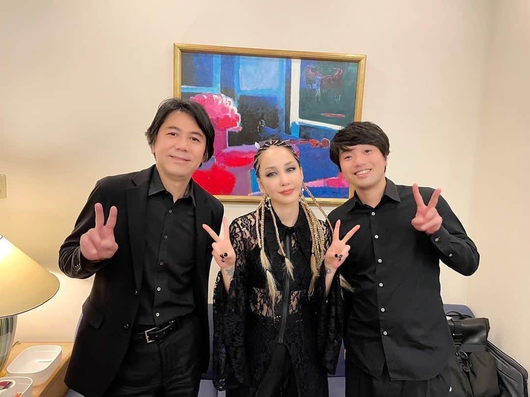 のインスタグラム：「. 最終日！ 追加大阪 みなさん 最高でした！ ありがとう ございました！  #海老沼崇史  #ベース #河野伸 #ピアノ #mikanakashimapremiumlivetour2022」