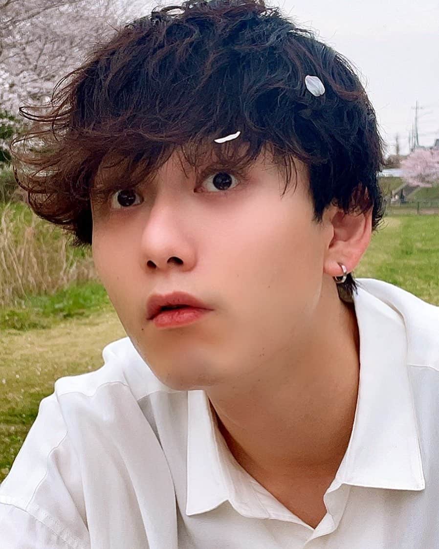 水石亜飛夢さんのインスタグラム (水石亜飛夢atom_mizuishi)