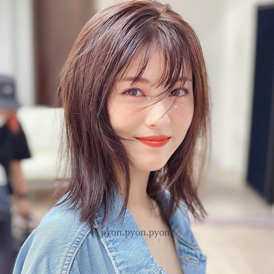 女優と俳優のインスタグラム：「#浜辺美波   #生見愛瑠   #永野芽郁  #橋本環奈」