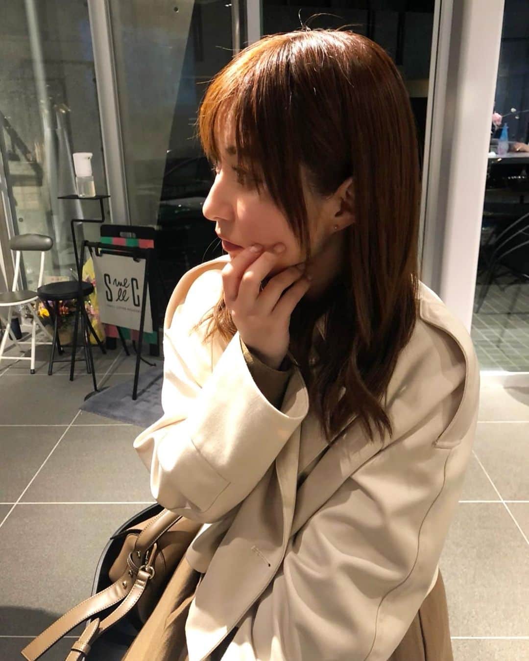 成瀬心美さんのインスタグラム写真 - (成瀬心美Instagram)「🍎  何やら真剣なお顔。 珍しいです←  打ち合わせをしてきたの☺️  また楽しそうな イベントが出来そう✨  早く伝えたいなー。  こうしたらどうかな？ 喜んでくれるかな？  ってみんなの事を考えながら 話している時間が 1番楽しいよ。本当だよ。  #打ち合わせ #ぐふふ #これは #試食です #お仕事です #幸せです #フルーツサンド #美味しすぎた #ラテアート」4月3日 15時33分 - coco3ndazo