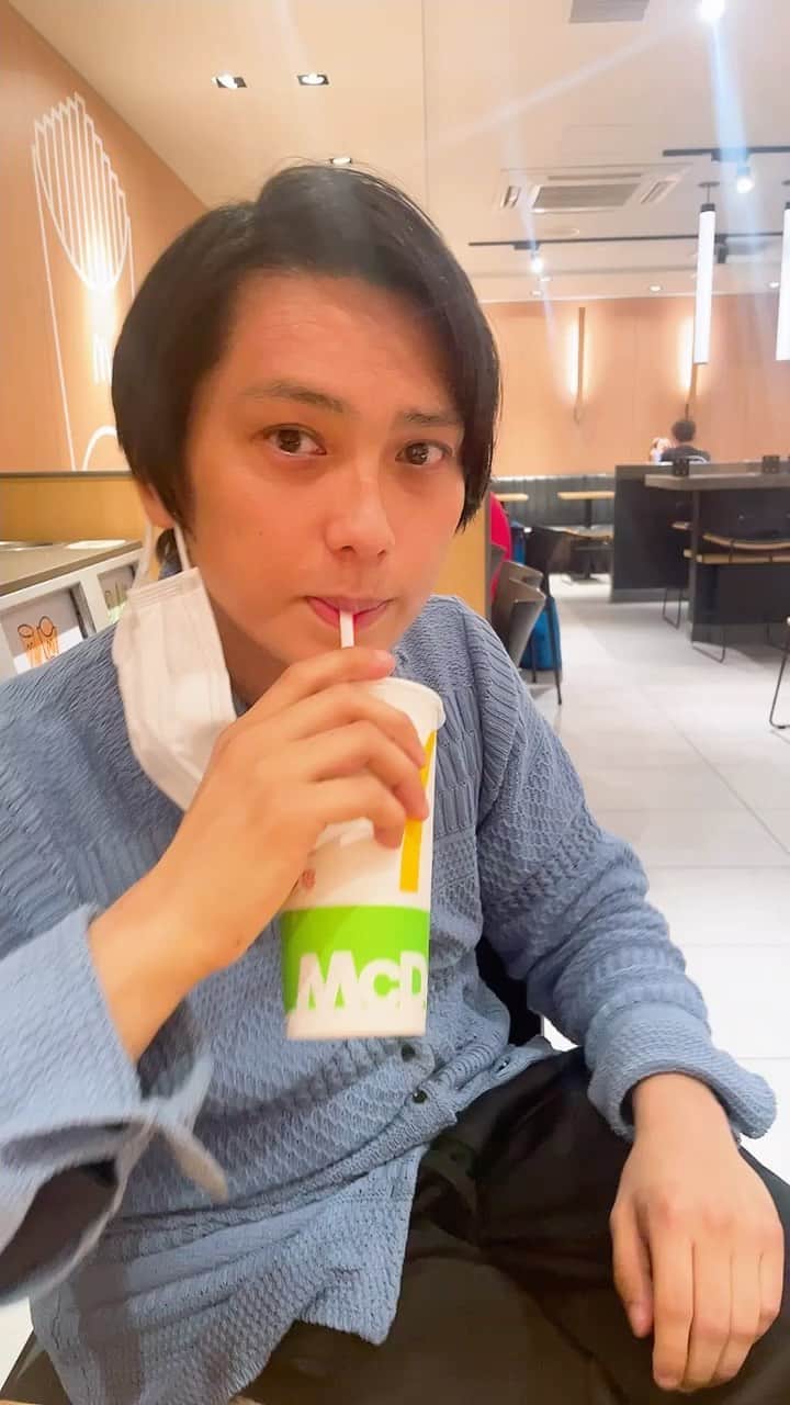 東惣介のインスタグラム：「オフショット ＃イケメン」