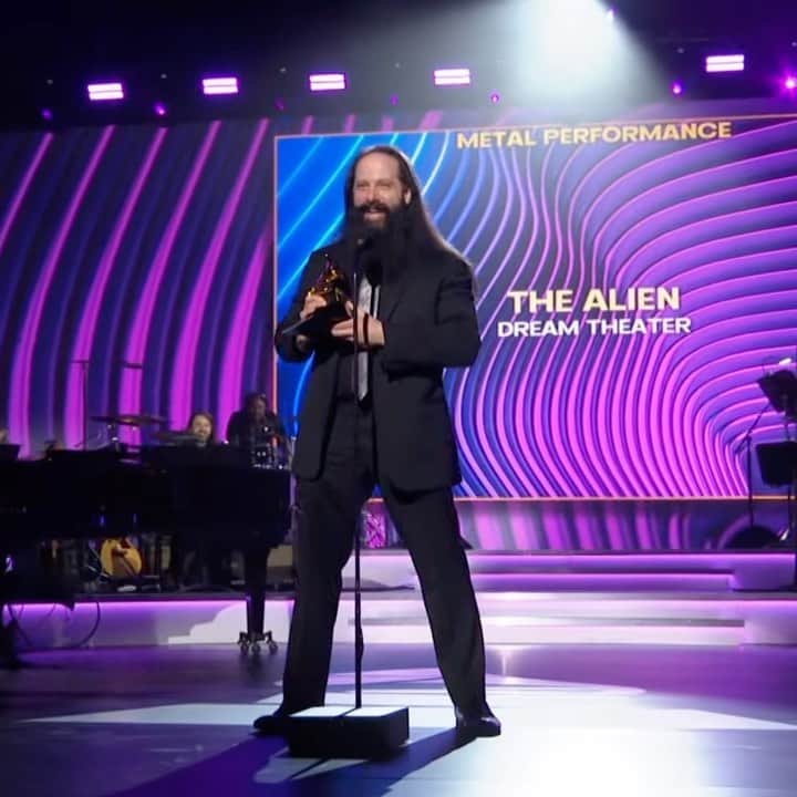 ドリーム・シアターのインスタグラム：「This is insane!!! Our song 'The Alien' just won Best Metal Performance at the Grammy Awards - to all the Dream Theater fans around the world, you guys rock, we love you - this award is for you! #DreamTheater #TheAlien #Grammys #GrammyAwards @recordingacademy」