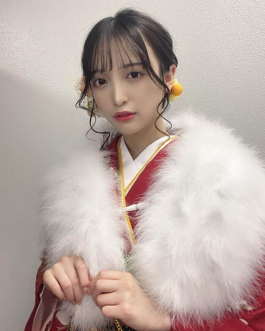 神谷樹里奈さんのインスタグラム写真 - (神谷樹里奈Instagram)「成人式の後撮りしてきました🌨」4月4日 14時15分 - __oystersushi