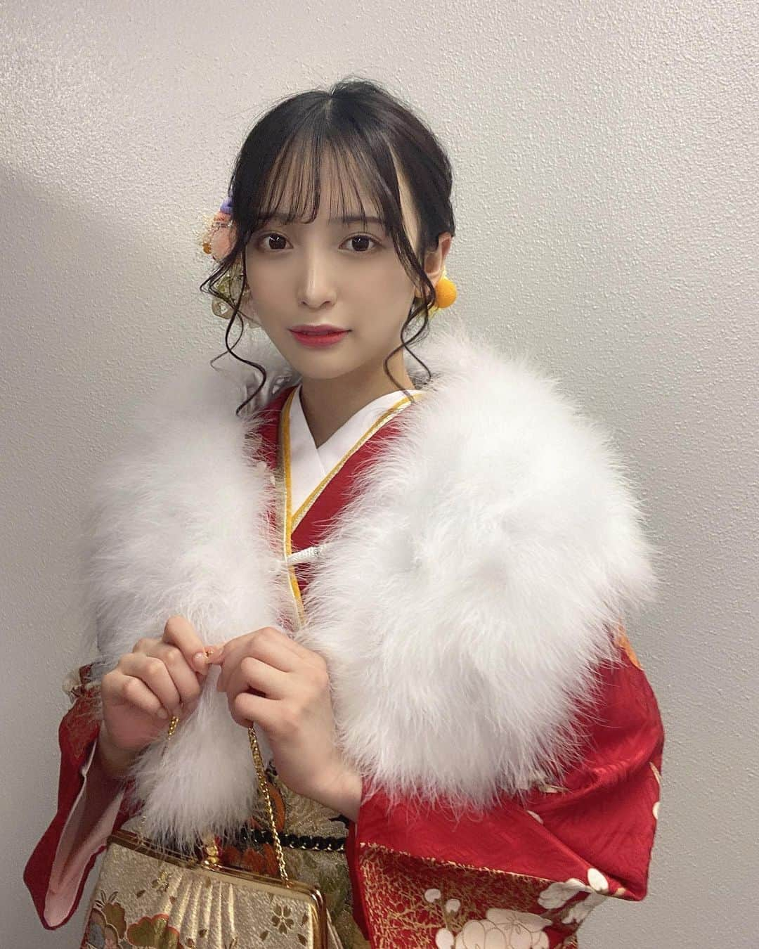 神谷樹里奈さんのインスタグラム写真 - (神谷樹里奈Instagram)「成人式の後撮りしてきました🌨」4月4日 14時15分 - __oystersushi