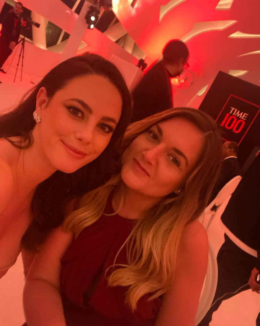 カヤ・スコデラリオさんのインスタグラム写真 - (カヤ・スコデラリオInstagram)「Had a wonderful time at The Time100 impact awards in Dubai recently.   It was so inspiring to hear from innovators & leaders around the world including actor and philanthropist Deepika Padukone & architect Sir David Adjaye.   Thank you for having us 💫🌟  @time  #dubai   Dress @zimmermann  Jewellery & bag @cartier」4月5日 0時55分 - kayascods