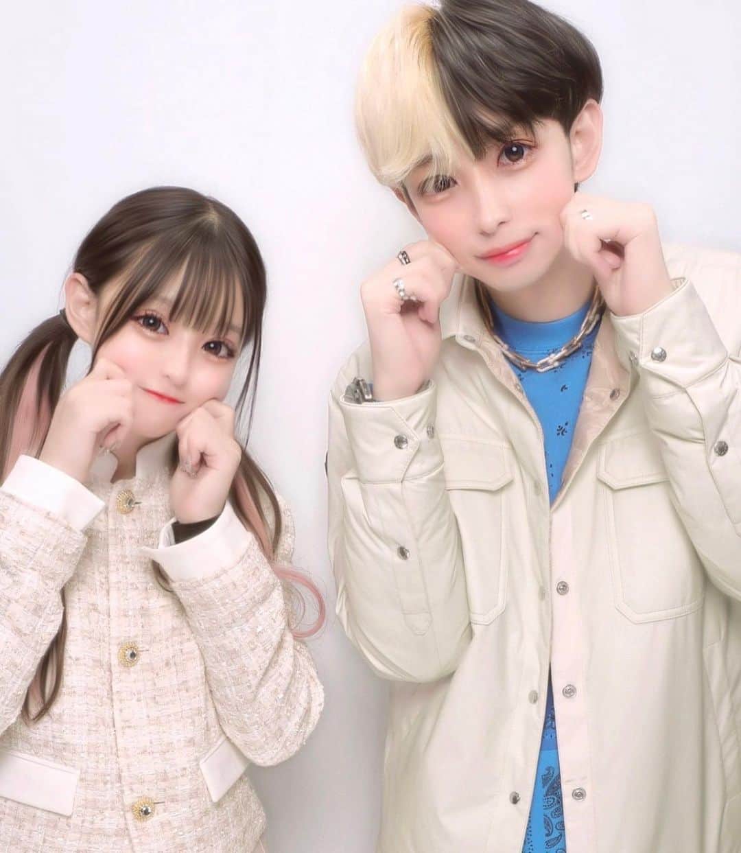 Hikaru（ヒカル）のインスタグラム：「みなみちゃんとプリクラ撮った 目が大きくなりすぎててもはや可愛い笑」