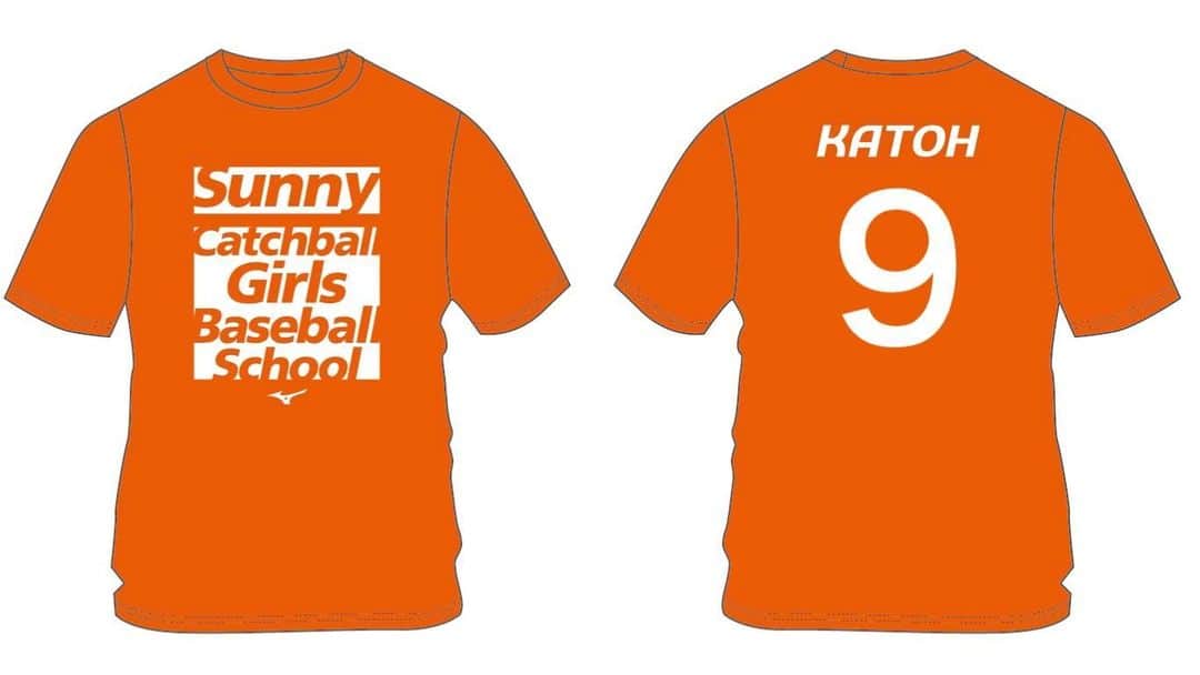のインスタグラム：「.  【Sunny Catchball 女子野球塾】  告知早々お申込みいただき、感謝です☺️  初心者も経験者も楽しんでレベルアップできるよう メニュー考案中です😁✨  小学生の女の子❗️ お申込み、お待ちしております♪  ↓お申込み・詳細はコチラです☀️ https://ameblo.jp/sunnycatchball/  (画像：スクールTシャツ)」