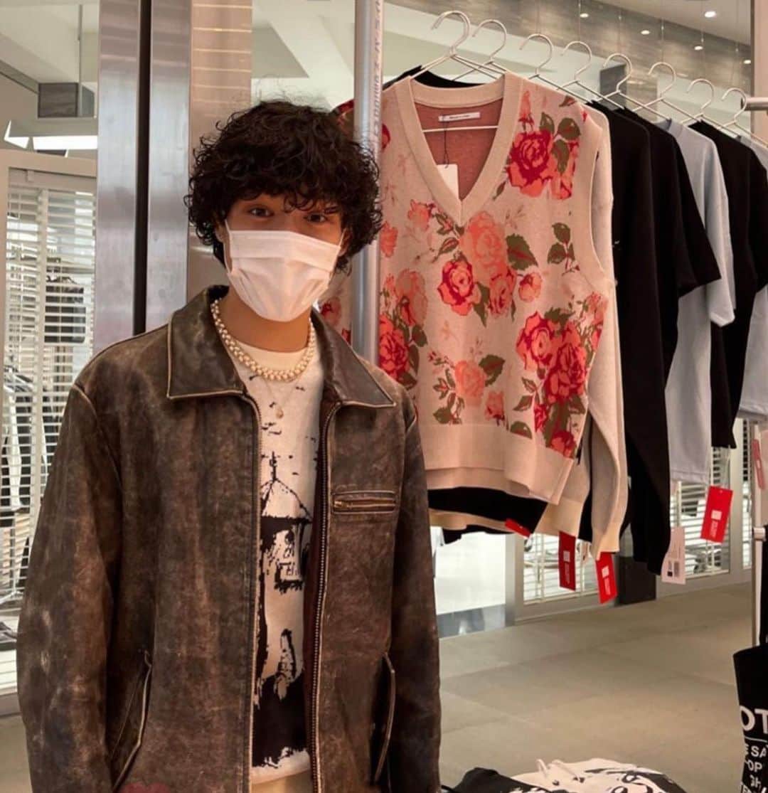 seidaiさんのインスタグラム写真 - (seidaiInstagram)「Thank you all for your support!  今回ポップアップストアに足を運んでくれた皆さん本当にありがとうございました！来れなかった人もメッセージをくれてありがとう！😊 関係者、そしてサポートしてもらってる皆には感謝してもしきれません。  これまでお世話になった方々や、僕の事を知って来ていただいた方、応援してくれてる方、沢山の方々に会う事ができ、愛に溢れ、幸せな時間をみんなと共有でき、パワーをもらえました。違う形ではありますが僕なりの恩返しができたかなって思います！  これから更にZ世代と言われる僕らが同世代にもっとポジティブに影響を与え、リスペクトし合い、日本のエンターテイメントを盛り上げていきましょう🤝✨  そして引き続き渋谷パルコにて今回キャンペーンモデルをやらせていただいたYentownさんのポップアップが 4月13日まであるので是非足をお運びください！」4月4日 20時27分 - ____seidai