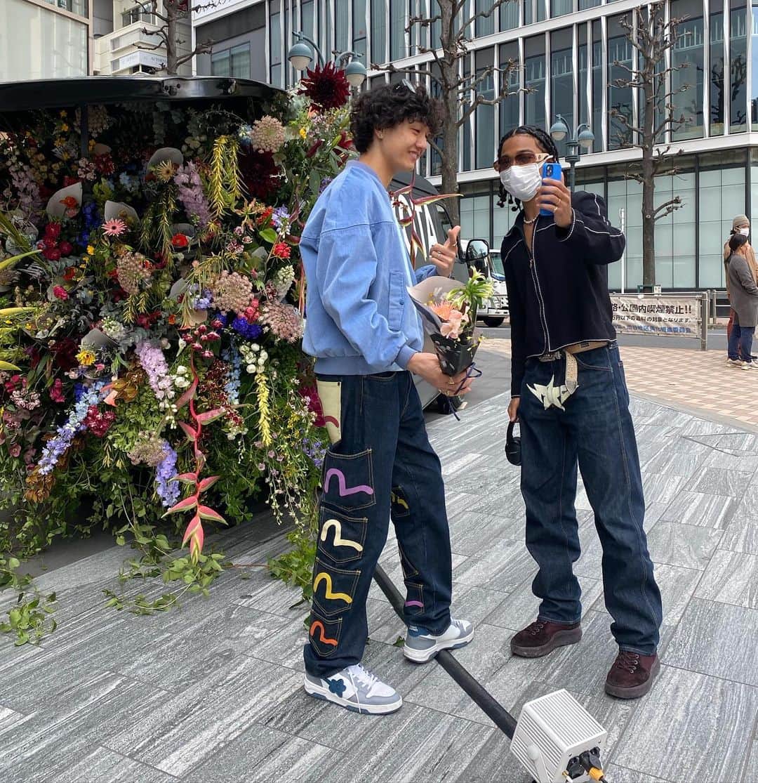 seidaiさんのインスタグラム写真 - (seidaiInstagram)「Thank you all for your support!  今回ポップアップストアに足を運んでくれた皆さん本当にありがとうございました！来れなかった人もメッセージをくれてありがとう！😊 関係者、そしてサポートしてもらってる皆には感謝してもしきれません。  これまでお世話になった方々や、僕の事を知って来ていただいた方、応援してくれてる方、沢山の方々に会う事ができ、愛に溢れ、幸せな時間をみんなと共有でき、パワーをもらえました。違う形ではありますが僕なりの恩返しができたかなって思います！  これから更にZ世代と言われる僕らが同世代にもっとポジティブに影響を与え、リスペクトし合い、日本のエンターテイメントを盛り上げていきましょう🤝✨  そして引き続き渋谷パルコにて今回キャンペーンモデルをやらせていただいたYentownさんのポップアップが 4月13日まであるので是非足をお運びください！」4月4日 20時27分 - ____seidai