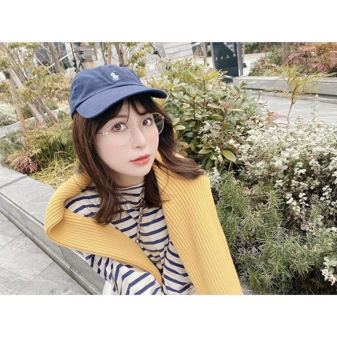 稲森寿世のインスタグラム：「こんにちは、4月🌸  新年度もよろしくおねがいします🐣🤍🧼  - - - - - - - - - - - - -- - - - - - - - - - - - -- - - - - - - - - - - -  #私服 #오오티디 #セントジェームス #Saint James #Chico #GRL #GRLコーデ#シャネル #CHANEL #キャップコーデ  #過去pic」