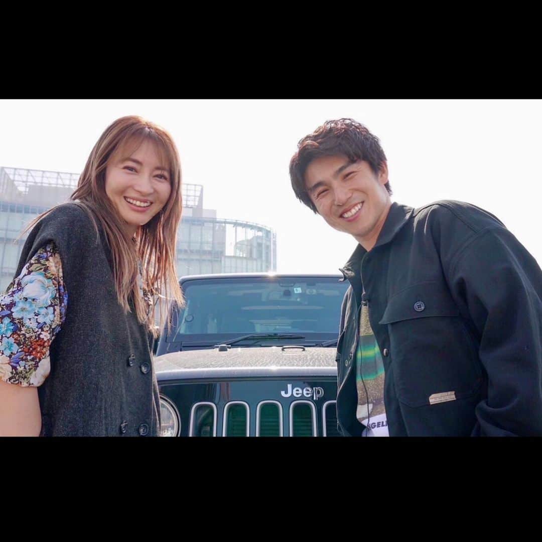 のインスタグラム：「YouTube  chiha roomで  https://m.youtube.com/watch?v=3p8spkiDXPM  中尾明慶さんと 第二弾！！ ドライブトークさせていただきました✨✨  またご一緒できるなんて ほんと嬉しかったなぁ！！🙌🏾  中尾さんは 木村拓哉さんとの つながりの話とか  わたしは水曜日のダウンタウンで 唇💋つけさせていただいたこと  わたしが買い替えた車は こちらのまた jeepラングラー！！！  いろんなテーマで お話させていただいたのですが、  さんまさんの番組で YouTube撮影翌日 初だしトークを することもあって  収録前日でかなり 緊張してたので💦  さんまさんとプライベートでも お会いしている中尾さんに 相談させていただいたら、  もぉー的確すぎる アドバイスを もらえたのでおかげさまで 収録頑張れました✨  中尾さんの YouTube  中尾明慶のきつねさーん🦊にも嬉しいことに また出演させていただきました！！  習い事のダンスをしたり @mamizo.jpn 🤍 ハマってる酵素風呂に  あの！高級車で連れて行って いただいたりと、、、、 とにかく！ 楽しませていただきました！！  ぜひぜひこちらも みてもらえたら 嬉しいです🤍  https://m.youtube.com/watch?v=IwDLO-kwHw0  インスタはプロフィールからも YouTubeにとべます！！  #中尾さんご夫婦のYouTubeみてるから特別嬉しすぎた #トカゲくん可愛すぎる #中尾明慶　さん #ダンサー #mamizo さん #新山千春 #アメ車女子  #アメ車好き #jeep #jeepwrangler  #ラングラー女子  #車好き #車中トーク #ドライブ #ドライブトーク」