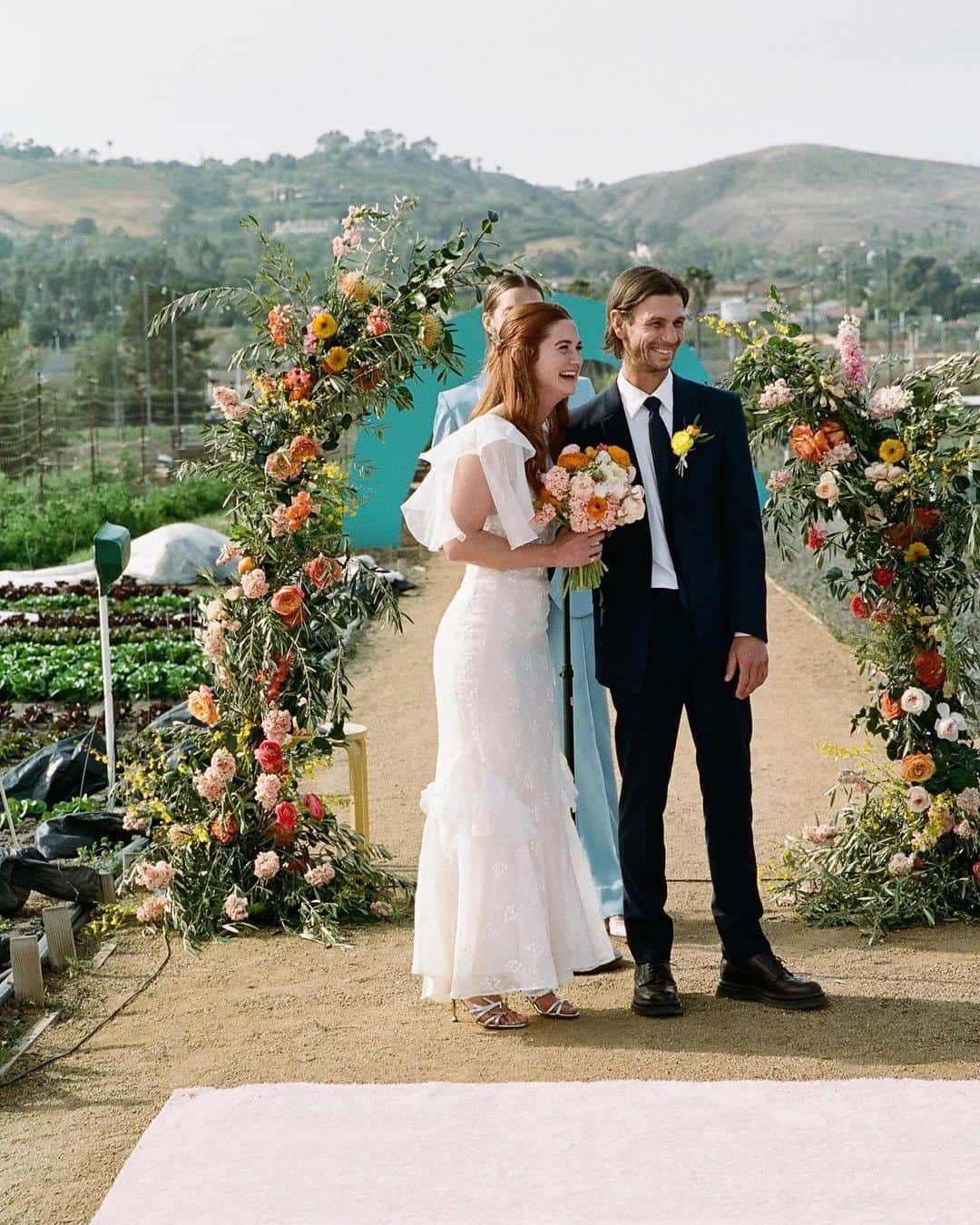 ボニー・ライトのインスタグラム：「We just got our wedding photos back from @jamiestreetphoto of @radandinlove and my happy tears are back in full force 🥺  A huge thank you to the following people Our beautiful setting @theecologycenter  Our planners @__abbyandcaroline  Floral design by @pigsty  Our DJ Michelle @hautemobiledisco  My vintage 1930s dress from @happyisles_salon altered and under dress made by @edmarler  Andrew’s suit from @prada  Rings by my parents @wrightandteague  Make up by @amberdmakeup  Hair by @cameron.rains  Bridesmaids outfits by @maggiemarilyn  Incredible dinner by @lalph_rauren with produce grown right on the farm @theecologycenter  Wine by @coopermountainvineyards  Cake by @picnicbakedgoods made with citrus from @nopalitofarm 🥰 And all our beautiful friends and family, we love you xxx」
