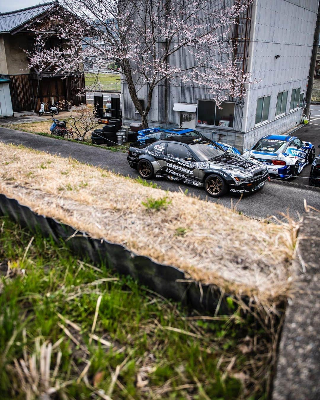 川畑真人さんのインスタグラム写真 - (川畑真人Instagram)「#toyotiresjp  #🌸  #sakura #桜 #日本の春  #jdm #japanculture  #drift #driftcar  #kawabata #s13 #シルビア #トーヨータイヤ #プロクセス #ドリフト #PROXES #r888r」4月5日 20時47分 - kawabata_tmr