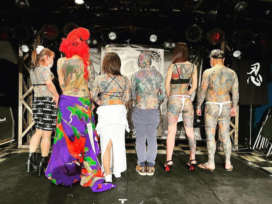 松田ゆう姫さんのインスタグラム写真 - (松田ゆう姫Instagram)「#kingoftattoo 2022 4/2  土曜日はあやさんの#バーレスク を観に行きました、毎度綺麗で素敵でした💗  @aya.mermaid.yumiko  @mimi_nana_ichigo_izumi  @machi_ono  @irezumiaikokai.official  @studio.shibuki   #東京 #新宿 #新宿ロフト #キングオブタトゥー #タトゥー #刺青 #イベント #游姫 #tokyo #shinjuku #shinjukuloft #tattoo #tattooart #japanesetattoo #japanesegirl #tattoomodel #tattoogirls #goodtimes」4月5日 16時50分 - yu________k1