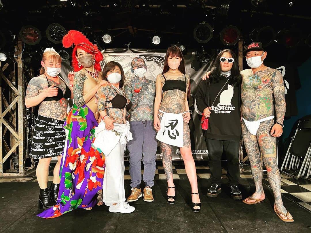 松田ゆう姫さんのインスタグラム写真 - (松田ゆう姫Instagram)「#kingoftattoo 2022 4/2  土曜日はあやさんの#バーレスク を観に行きました、毎度綺麗で素敵でした💗  @aya.mermaid.yumiko  @mimi_nana_ichigo_izumi  @machi_ono  @irezumiaikokai.official  @studio.shibuki   #東京 #新宿 #新宿ロフト #キングオブタトゥー #タトゥー #刺青 #イベント #游姫 #tokyo #shinjuku #shinjukuloft #tattoo #tattooart #japanesetattoo #japanesegirl #tattoomodel #tattoogirls #goodtimes」4月5日 16時50分 - yu________k1