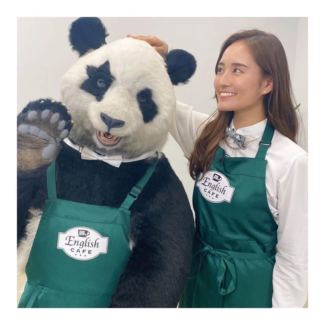 忽滑谷こころのインスタグラム：「. 明日のベラベラENGLISH は…！ . 「星星のENGLISH CAFE」が開店しまーす☕️ 星星がカフェのマスターとして英語フレーズを教えてくれる✌🏽 . 最初のお客さんは新水曜ドラマ「悪女」の皆さんです👩🏻‍💼 是非見てください🌸 . #星星のベラベラenglish  #悪女  #ZIP」