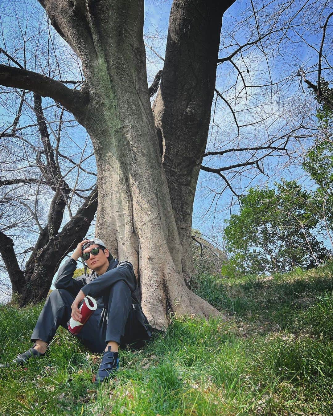 のインスタグラム：「_ ☀️📕🌳🍀🐜  本読み 仕上げにとりかかる」