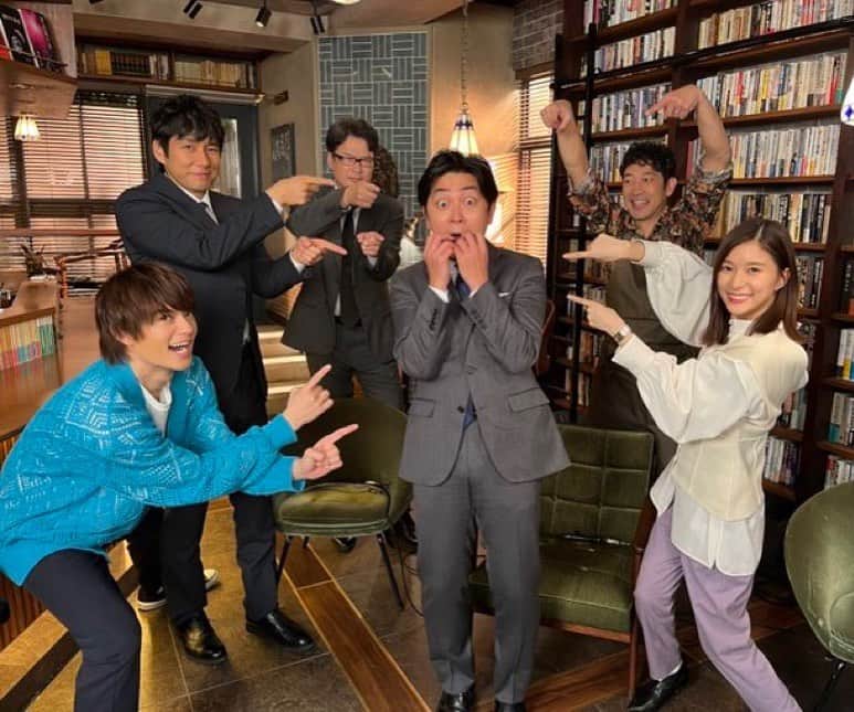 のインスタグラム：「* 真犯人フラグ、今夜最終回。 なぜか皆さんに真犯人扱いされてる。  えっ？もしかして？  #真犯人フラグ  #森圭介   14:45からは総復習SPだよ。 怪しいと思うところを 全部本人達に聞いてきました！」