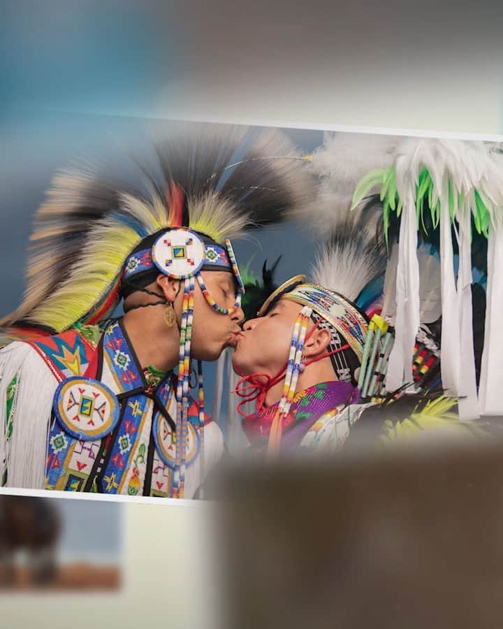 Grace Bonneyのインスタグラム：「Native Love (@nativelovestories) is multimedia art project and movement to reclaim Indigenous love stories.⁣ ⁣ When looking specifically for images of Native love, simple web  produce results of non-Natives “playing Indian” which further exacerbate harmful stereotypes. Those searches show a severe lack of cultural knowledge, cultural protocol, contemporary contexts, and range of lifeways within Indigenous communities.⁣ ⁣ The good news is that one way we can change the norm and restore, reclaim, renew, and re-energize our narratives is through art made by our own communities!⁣ ⁣ The Native Love Project (@nativelovestories) is produced by Indigenous-owned and operated creative agency and production company, Kanion (@kanionpro). ⁣ ⁣ Co-owners and creative directors of Kanion, @tomaskarmelo and @siera.amaya, a husband and wife team, have launched the project to celebrate, uplift, and encourage healthy relationships within Native Country! ⁣ ⁣ Tomás Karmelo Amaya, A:shiwi, Ráramuri, and Yoeme, is a filmmaker, creative director, writer and visual artist. Siera Begaye Amaya, Diné, is a producer, artist, model, and wellness advocate. They live in Phoenix, AZ with their daughter Haseya.⁣ ⁣ The two started developing the project shortly after they met for the first time at the Oceti Sakowin Resistance Camp in Standing Rock, ND in 2016. ⁣ ⁣ The first phase of the project includes a portrait and short film series which will then culminate into a book and a longer format film in phase two.⁣ ⁣ Please follow @nativelovestories to learn more about the project!⁣ ⁣ Powered by KANION (@kanionpro)⁣ An Indigenous Storytelling Collective⁣ ⁣ Co-Founders / Creative Directors⁣ Tomas Karmelo Amaya⁣ A:shiwi | Raramuri | Yoeme⁣ (@tomaskarmelo)⁣ ⁣ Siera Begaye Amaya ⁣ (@siera.amaya)⁣ Dine (Navajo)⁣ ⁣ Cover Photo⁣ Sweetheart Dancers⁣⁣ Sean Snyder⁣ Southern Ute | Navajo⁣ @seanqsnyder ⁣ ⁣ Adrian Stevens⁣ Northern Ute | Shoshone-Bannock | San Carlos Apache⁣ @ad.matthias⁣ ⁣ Music By⁣ Olivia Komahcheet⁣ Comanche | Otoe⁣ @oliviakomahcheet⁣ ⁣ Powered by KANION (@kanionpro)⁣ An Indigenous Storytelling Collective⁣ ⁣ #NativeLoveStories #NativeJoy #IndigenousLove #SelfLove #Snaggin」