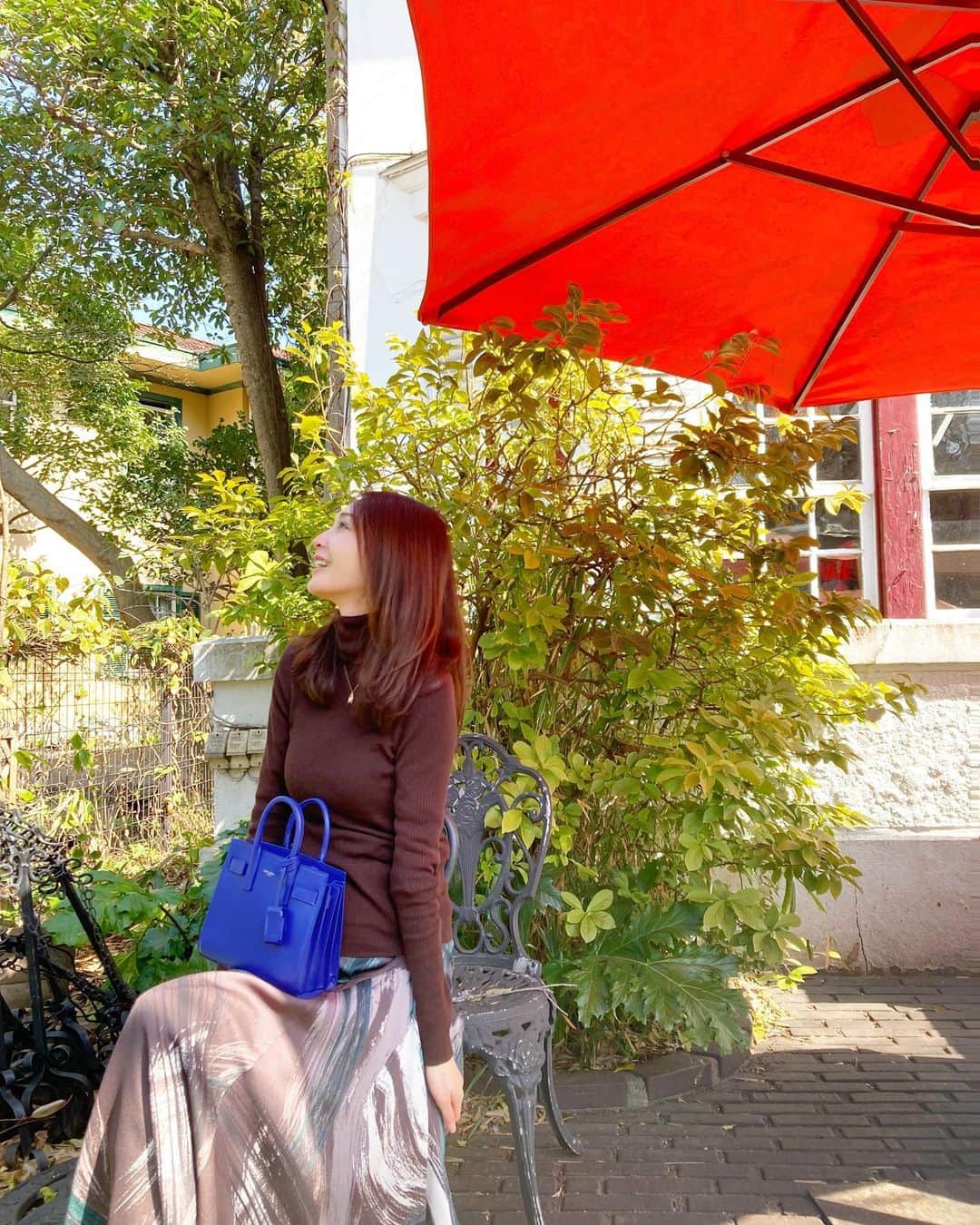 渡辺枝里子さんのインスタグラム写真 - (渡辺枝里子Instagram)「【えのき亭】  横浜の山手にあるえのき亭☺️🍰 @enokitei   1927年の建築物で、数少ない西洋館のひとつ。  緑が多いテラス席は、ロンドンを思い出してとってもゆったりしたティータイムを過ごせました☺️  特にミルフィーユは絶品💕  だんだん暖かくなってきてテラスが気持ち良い季節になってきましたね☺️🌸✨  #えのき亭 #山手　#横浜　#ミルフィーユ #ユニクロ　#サンローラン #フレイアイディー #トッズ #ティータイム #お茶時間 #休日の楽しみ  #渡辺枝里子」3月13日 9時36分 - eriko_watanabe_21