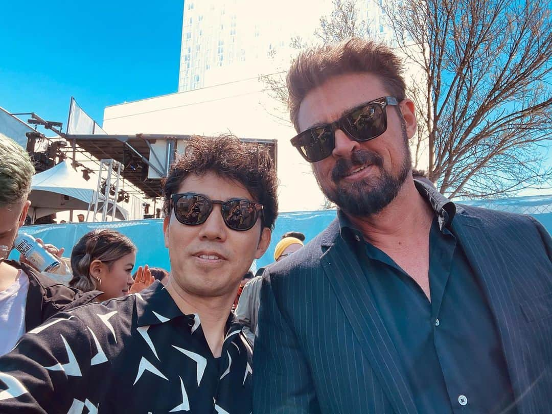 綾部祐二さんのインスタグラム写真 - (綾部祐二Instagram)「Having a good time at Voughtland. The BOYS world! #theboystv @primevideojp @primevideo #PR #sxsw」3月13日 10時17分 - yujiayabe