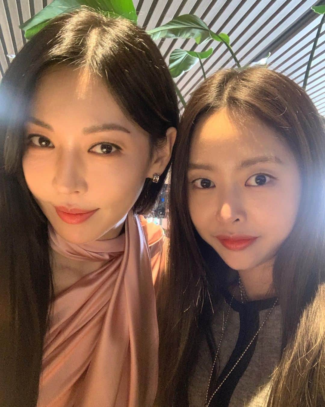 のインスタグラム：「ㅎ다현다현💝🌼🌸🌺」