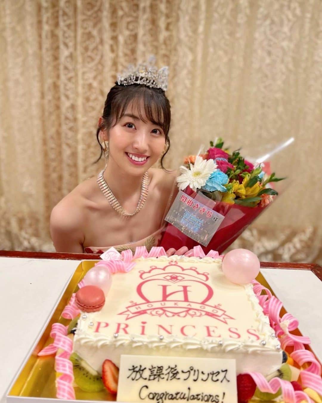 のインスタグラム：「放課後プリンセスを卒業いたしました🌸 沢山の愛と応援を有難うございました！！！♡ . . ひとつじゃ書ききれないし載せたい写真も沢山あるので、少しずつ載せていきたいと思います…！しばらくの間、お付き合いください🙇🏻‍♀️💗 . . #アイドル #卒業 #ドレス #アイドル衣装 #放課後プリンセス #放プリ #idol #dressup #graduation #graduated #アイドル卒業 #卒業おめでとう」