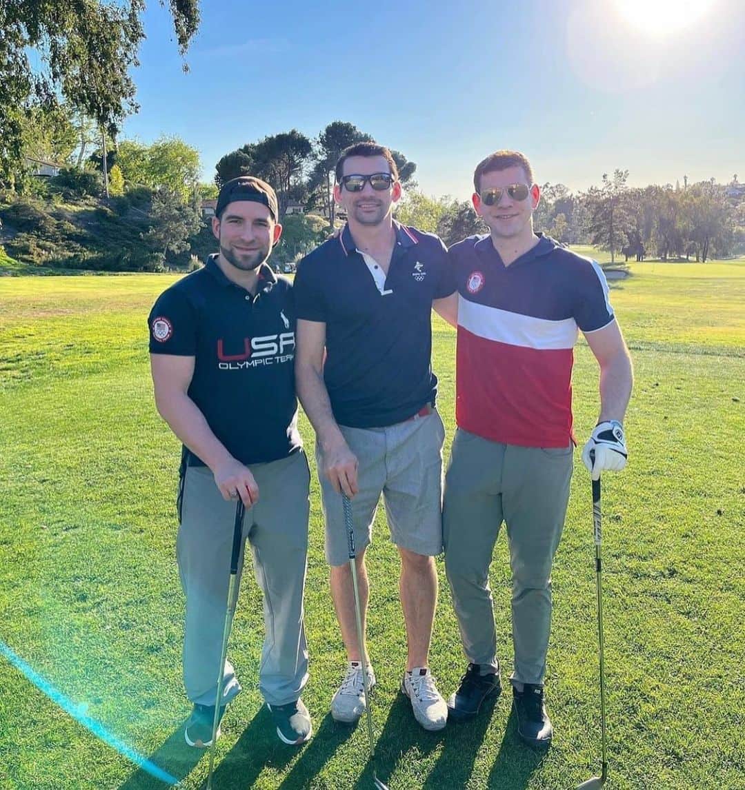 ネイサン・バーソロメイのインスタグラム：「These guys! Thanks for the photos @brandon_f1992 @chris_knierim」