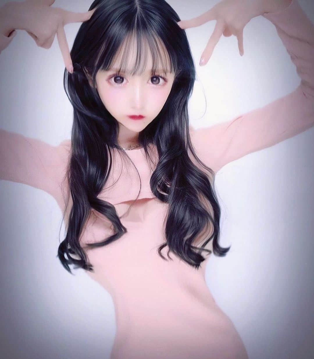 椿えれなのインスタグラム：「プリクラ撮りました~🐈👍🏻 ひとりで。」