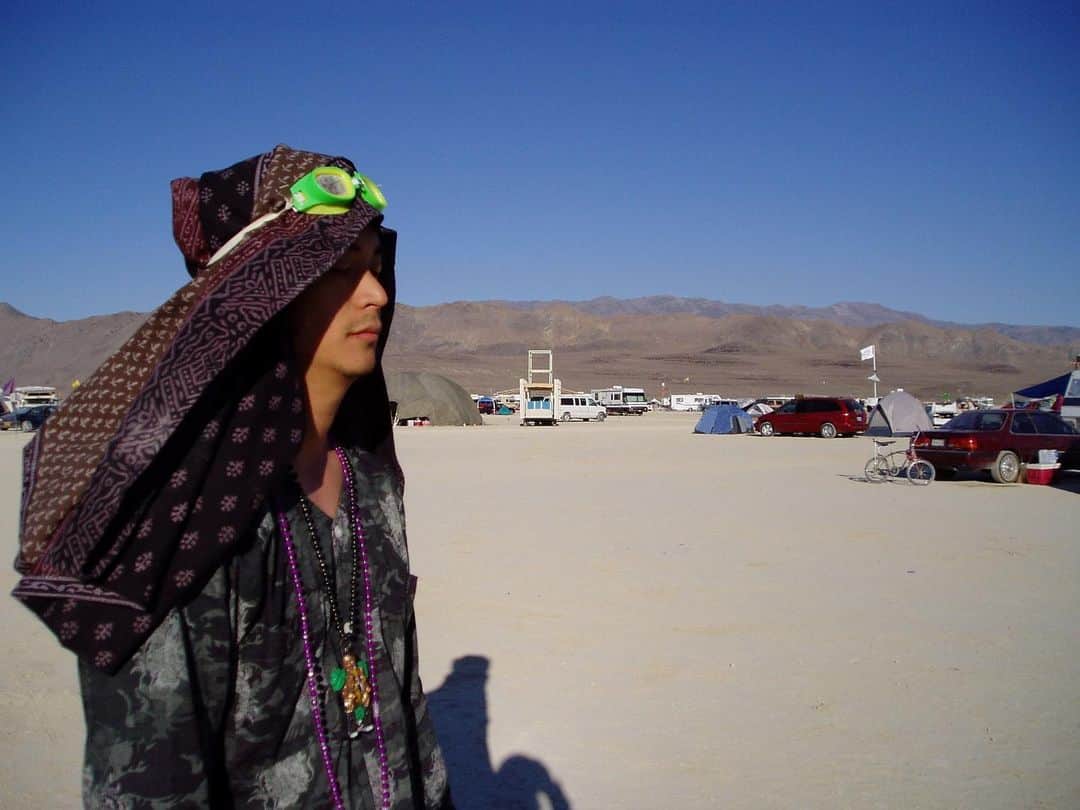真鍋大度さんのインスタグラム写真 - (真鍋大度Instagram)「#burningman #2003」3月14日 18時31分 - daitomanabe