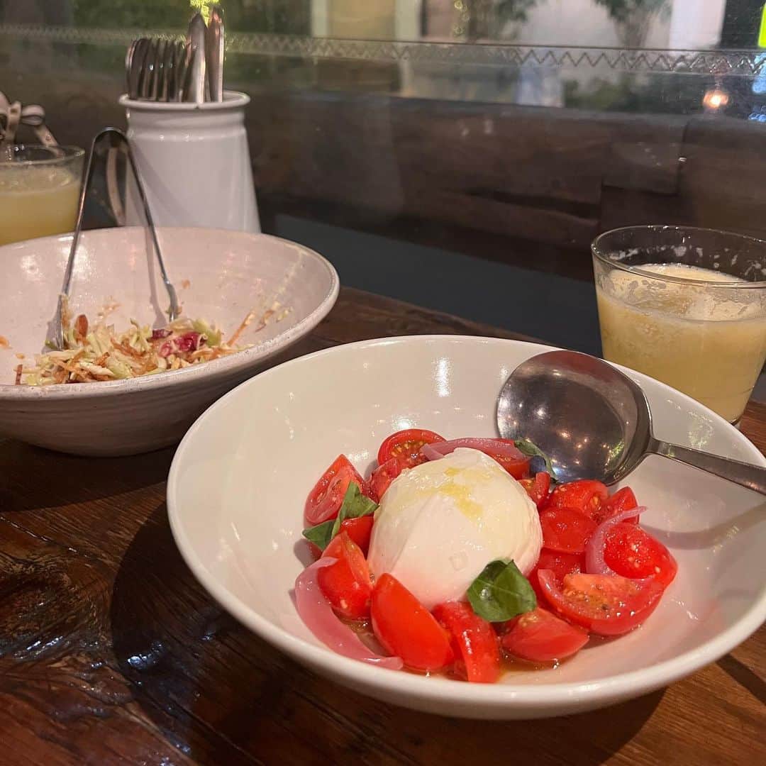 新希咲乃のグルメインスタ