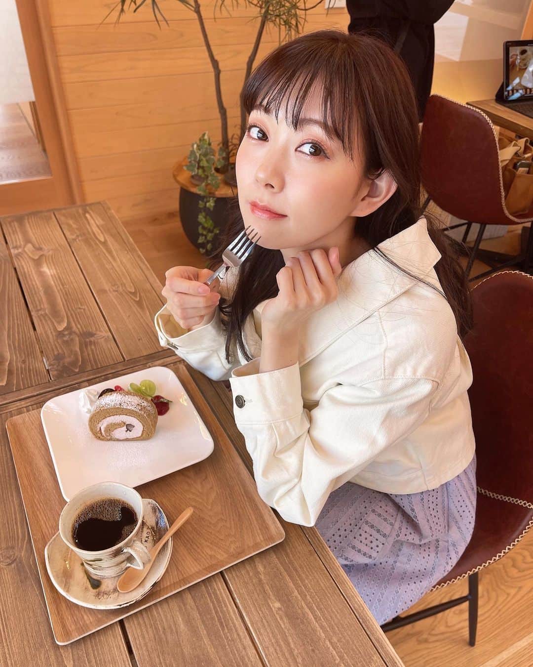 のインスタグラム：「. ブラックコーヒーを飲めるだけでよくびっくりされます☕︎ . #whiteday」