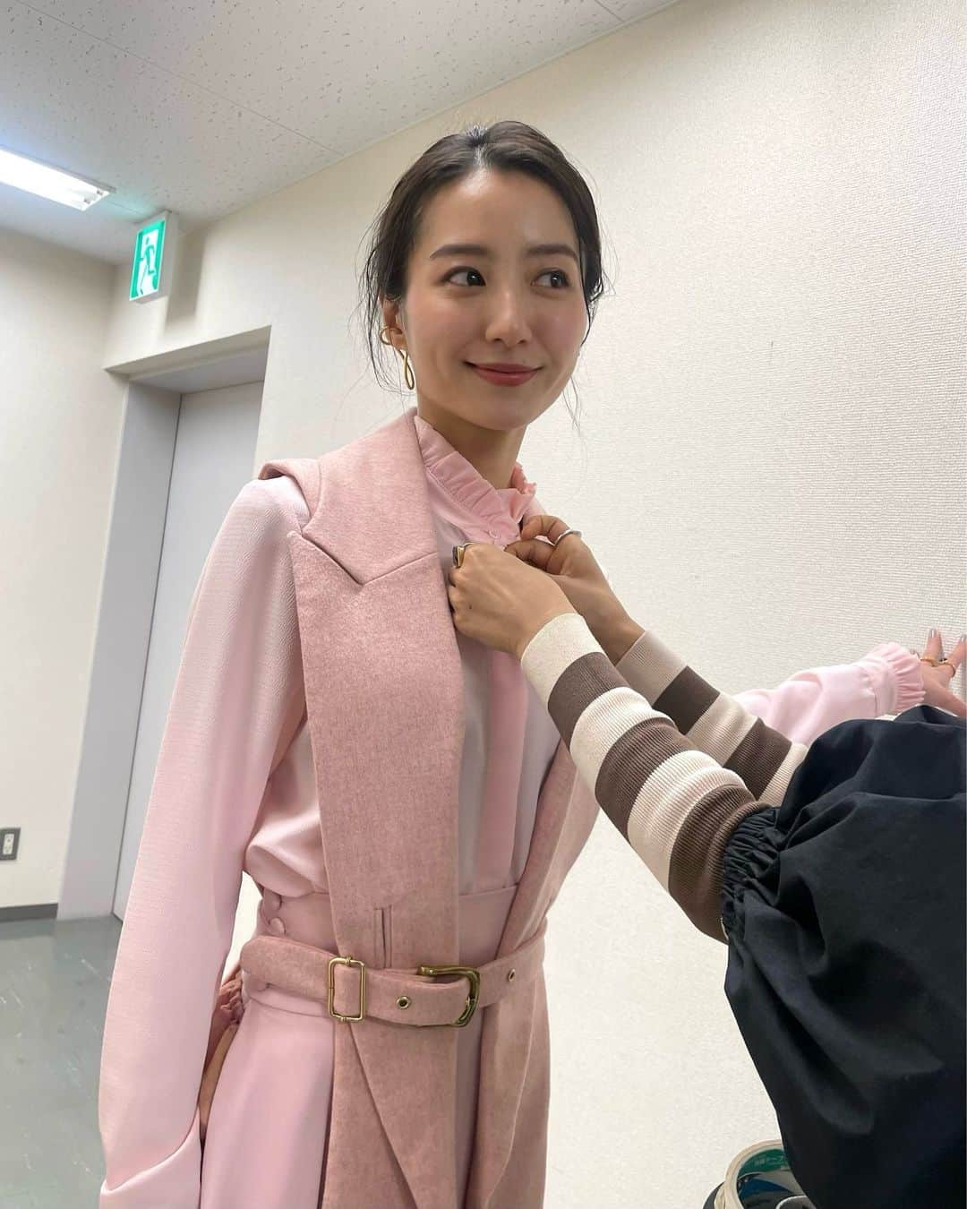 高田里穂さんのインスタグラム写真 - (高田里穂Instagram)「🌸🩰🌷🍥🎀🍡🎟💝  さくら色の女。 お衣装がかわいいとハッピーが止まりませんの  　 #あしたは何色 #オーズ10周年」3月14日 21時22分 - riho__takada