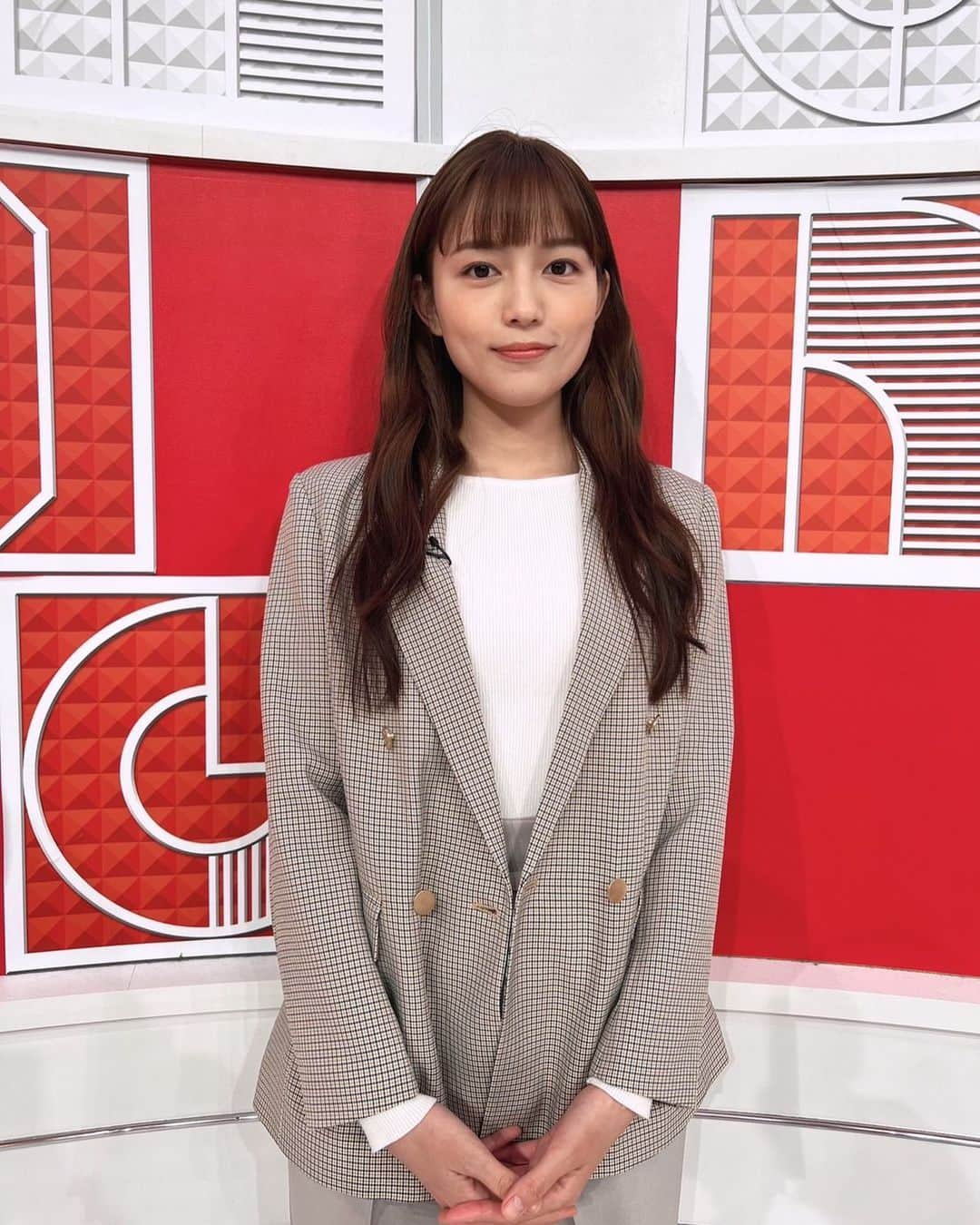 日本テレビ「Going!Sports&News」さんのインスタグラム写真 - (日本テレビ「Going!Sports&News」Instagram)「◼️OA前の #川口春奈 キャスター◼️ ⁡ ⁡ 今日は #ホワイトデー 🤍 お返しを貰えた人も貰えなかった人も お返しを渡せた人も渡せなかった人も ⁡ ステキな川口春奈スマイルをどうぞ💙🎁 ⁡ 今週もがんばりましょー✊ ⁡ ⁡ #Going #ゴーイング #日テレ #スポーツニュース ⁡ #川口春奈」3月14日 22時07分 - going_ntv