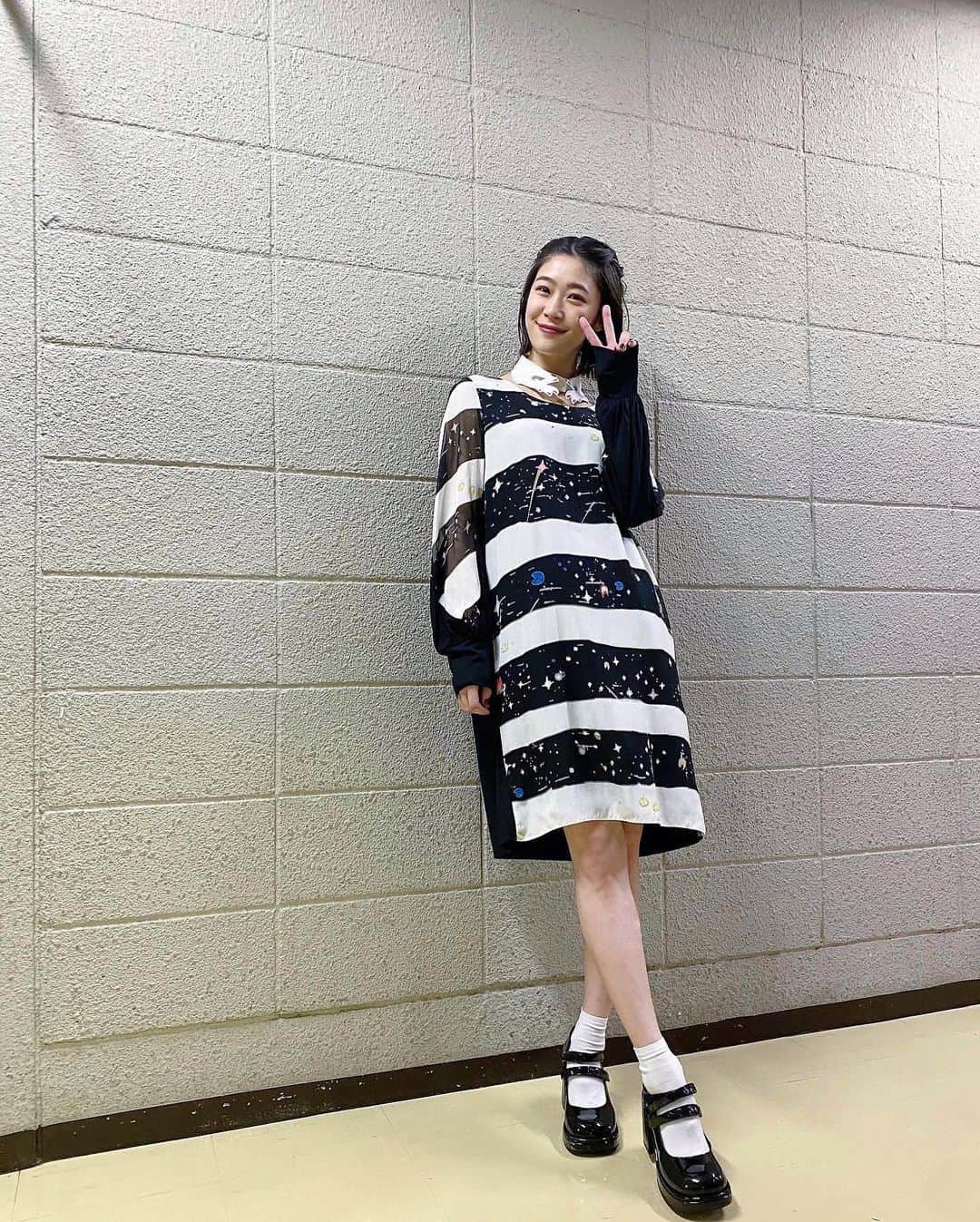 加村真美のインスタグラム：「早着替えどうなるかと思ったけどチームプレイで乗り切れました☺︎  ドタバタだったけど それはそれで楽しかった！！  最後の動画は鉄パイプのマミです☺︎  #関内デビル #大関内デビル #TPMはもう終わり」