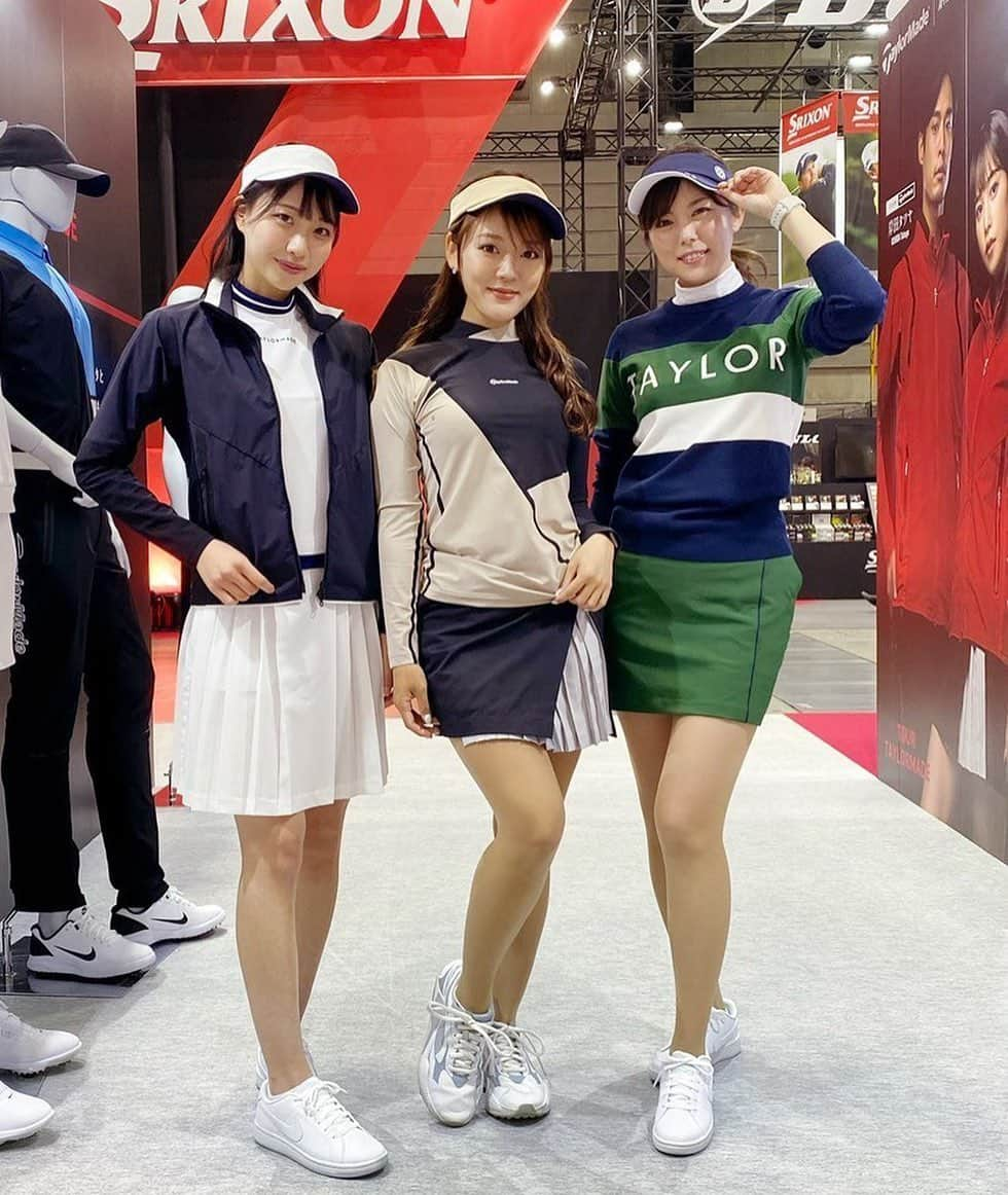 熊林保奈美さんのインスタグラム写真 - (熊林保奈美Instagram)「* . JAPAN GOLF FAIR 2022 改めてありがとうございました✨  りなちゃんとのこちゃんとお仕事 楽しかった〜🥰 . . * #TaylorMade #テーラーメイド #テーラーメイドゴルフ #テーラーメイドアパレル #ツアーテーラーメイド #クラブテーラーメイド #テーラーメイド2022 #JAPANGOLFFAIR」3月15日 19時39分 - hnm_k1004