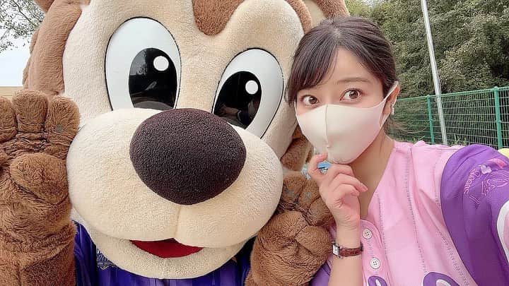 八幡美咲のインスタグラム：「今日深夜0:55〜 サンチェくんの秘密基地が 放送されます🥰  カットされていなければ 浩司さんや私の 小さい頃の夢などを おはなししています✨  浩司さんの小さい頃の夢 意外な職業でした！！  そして、私の小さい頃の夢はサンチェくんに 笑われてしまいました😂笑  その夢は 儚くちりました(　˙꒫˙　)。笑  是非ご覧ください( * ॑˘ ॑* ) ⁾⁾  #フットスタイル #サンフレ #サンフレッチェ広島」