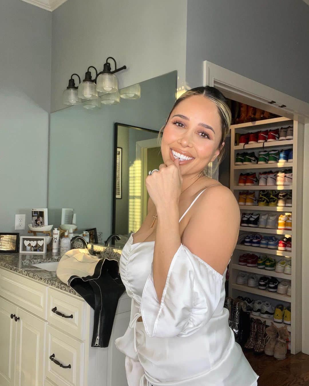 Tianna Gregoryのインスタグラム：「So many things to be grateful for 🎈」
