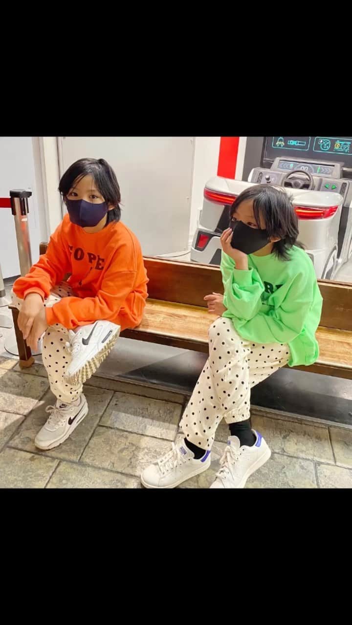 のインスタグラム：「♡ 楽しかったキッザニア また一年後行くんだと楽しみにしてます♡ #キッザニア#小学生#双子」