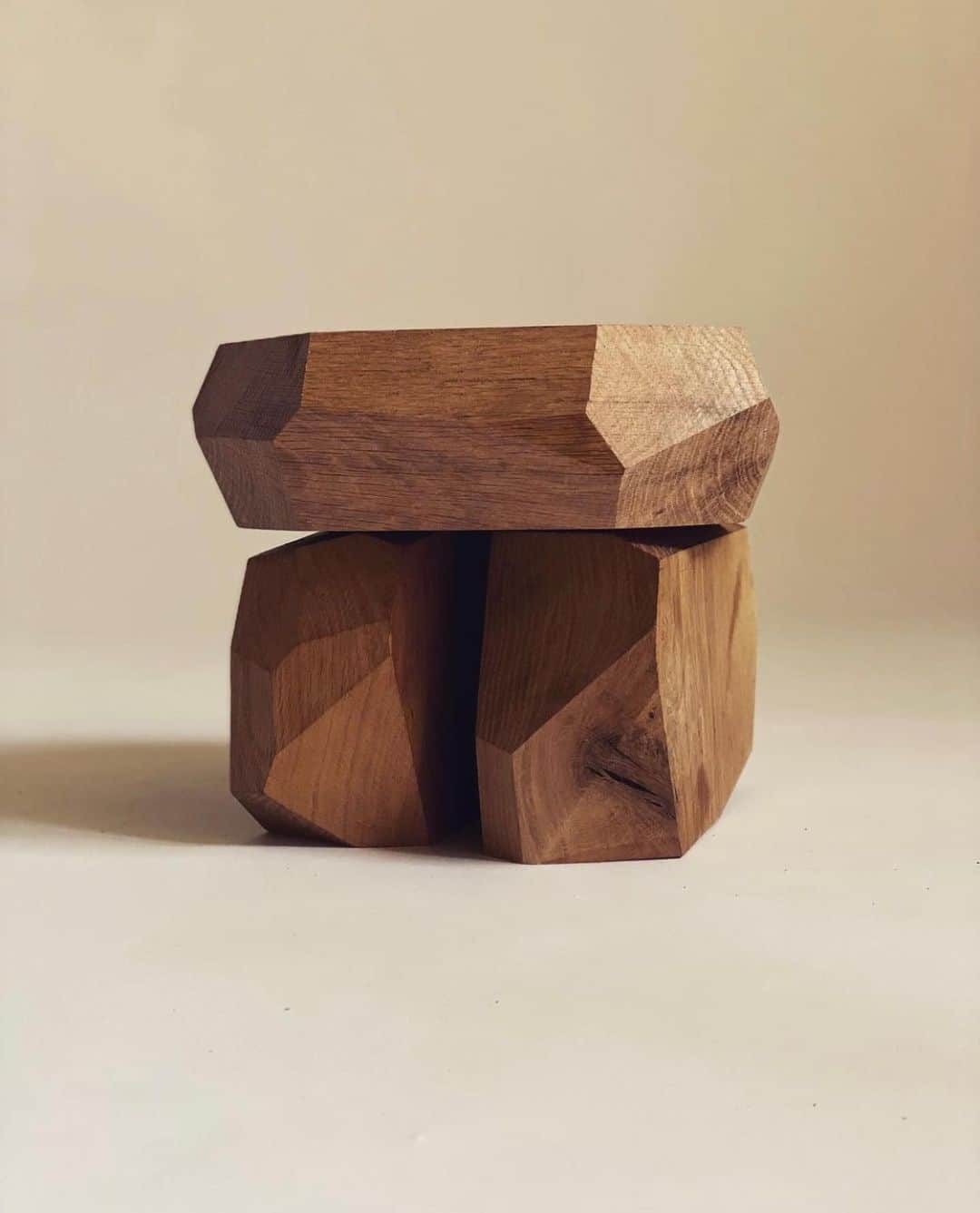 Gildas Loaëcのインスタグラム：「Fan @jeanguillaume_mathiaut « landscape furnitures »Incredible beautiful woodworking .」