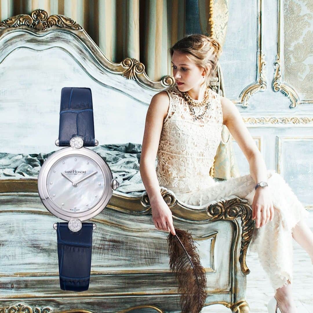 SAINT HONORE Japanのインスタグラム：「知的なネイビーカラー  ✯City of Lights✯ SN7260061YIND 93,500円（税込）  サントノーレでは、2022年3月31日まで、フォロー＆いいねキャンペーンを実施中です✨  #キャンペーン実施中 #プレゼント企画 #プレゼントキャンペーン  ------------------------------  #サントノーレウォッチ #サントノーレ #sainthonoreparis #サントノーレパリ#パリ #paris #madeinfrance #フランス製 #腕時計 #ウォッチ #レディースウォッチ #アクセサリー #ジュエリー #腕時計コーデ #腕時計好きな人と繋がりたい #腕時計くら部 #手元くら部 #キャンペーン実施中 #プレゼント企画 #プレゼントキャンペーン @saint_honore_paris_jp」