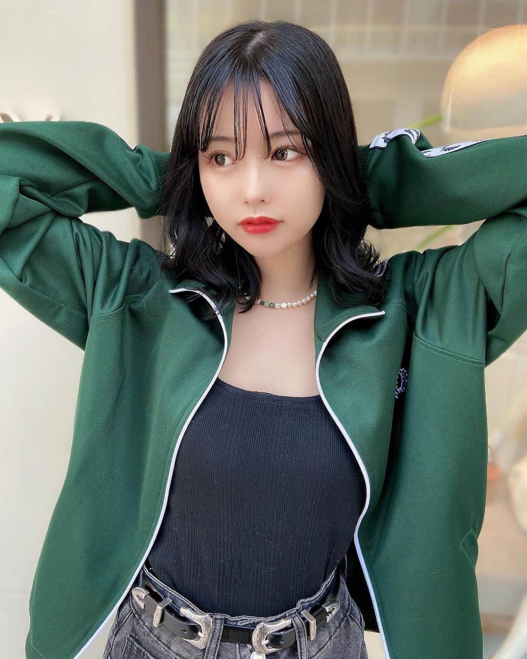 sarimaru(国木田さりまる)のインスタグラム：「髪の毛とネイルを更新しました☺︎⭐️」