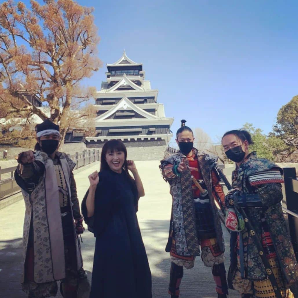 井上晴美さんのインスタグラム写真 - (井上晴美Instagram)「熊本城にて  #kumamoto #interview  #photoshoot  #samurai」3月17日 10時51分 - harumi_inoue_