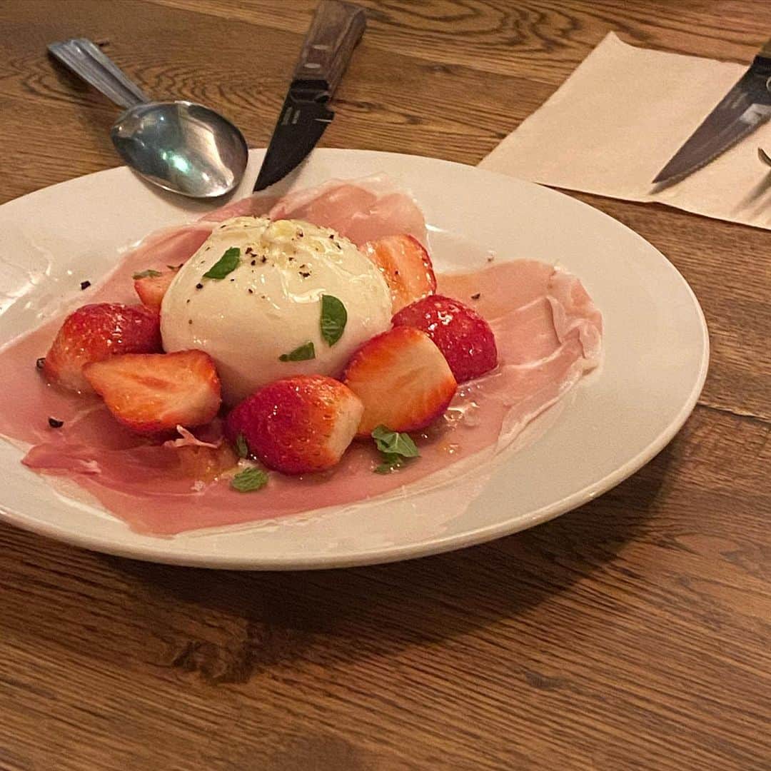 中村侑里のグルメインスタ