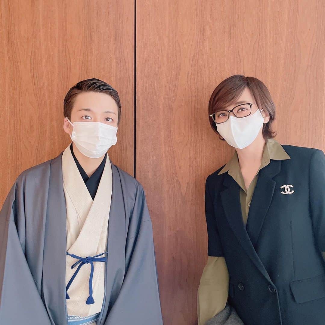 紫吹淳さんのインスタグラム写真 - (紫吹淳Instagram)「. 米吉君が登壇する講演会に行ってきました。  歌舞伎や女方について、わかりやすくコミカルにお話しされておりました… 成る程〜と…とても楽しくお話を聞かせて頂きました。  #中村米吉」3月17日 19時13分 - jun_shibuki_official