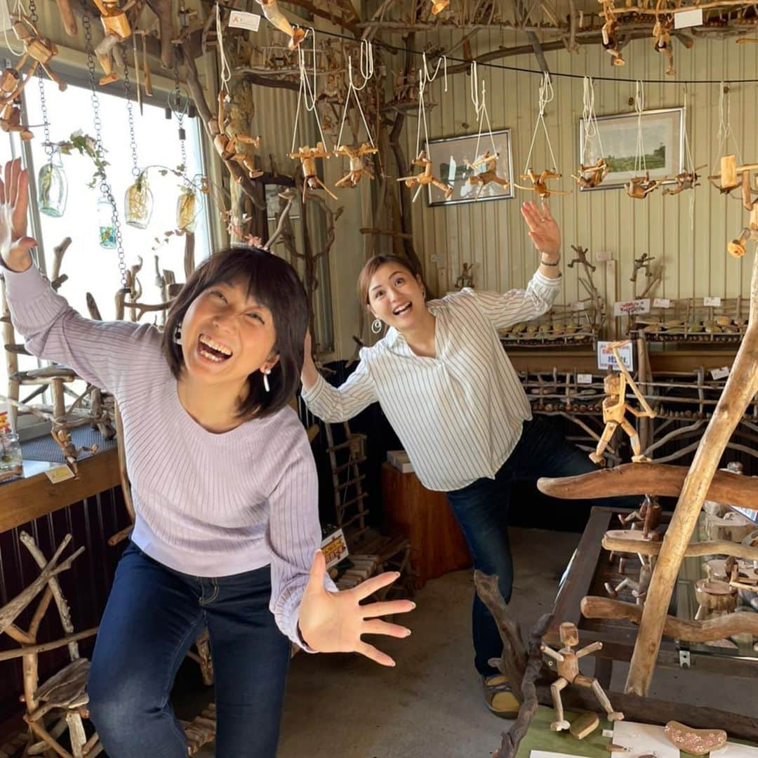 北清杏奈さんのインスタグラム写真 - (北清杏奈Instagram)「昨日はFM島田ぶらり旅のロケ第2弾！緑茶ジェラートに、松花堂弁当、ごま豆腐、そしてロケ後に黒大奴まで…何だか食べてばっかりだったような？！先週に続きとっても楽しい旅でした♪山田門努さんがつけてくれるナレーションにも期待！放送はFM島田３月２６日（土）正午～と、FM-Hiで３月２６日（土）１３時～です(^^) #fm島田 #島田 #ぶらり旅 #舎鐘 #ラジオ #ロケ #うおいち #さすき園 #さとし工房」3月17日 13時15分 - anna.kitasei