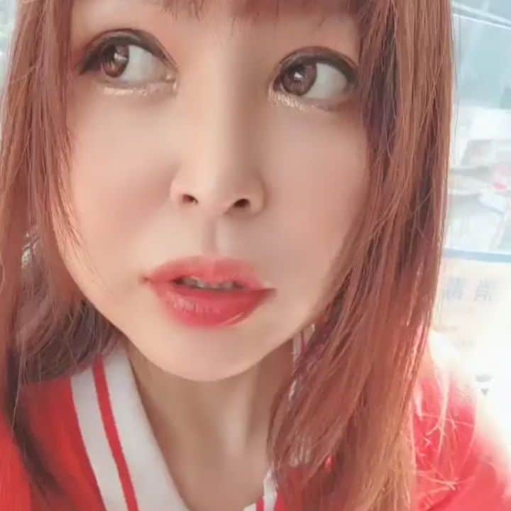 今藤霧子のインスタグラム：「たまにはムーディーに💕」