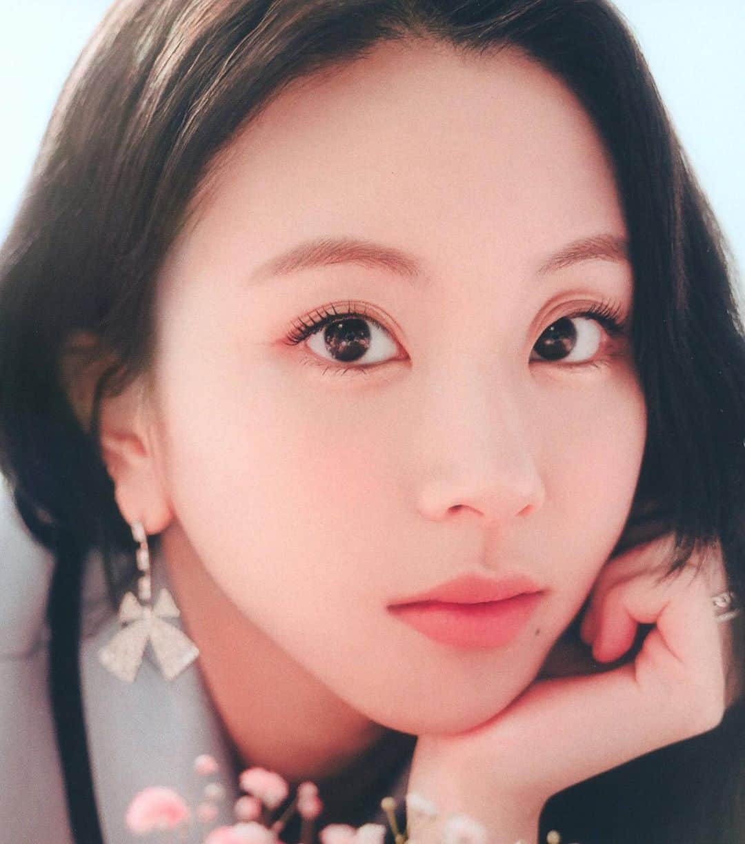 チェヨンのインスタグラム：「#twice4 version a photobook scans #chaeyoung #채영 #twice #트와이스 #prettyrapstarchaeyoung #scans #photobook #comeback  cr.njmsjmdct2」