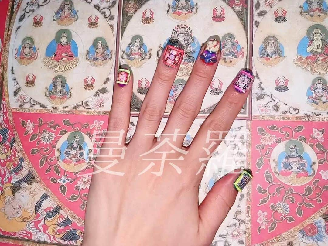 北見えりのインスタグラム：「曼荼羅NAIL Motif:両界曼荼羅 @joyeuxponopono」