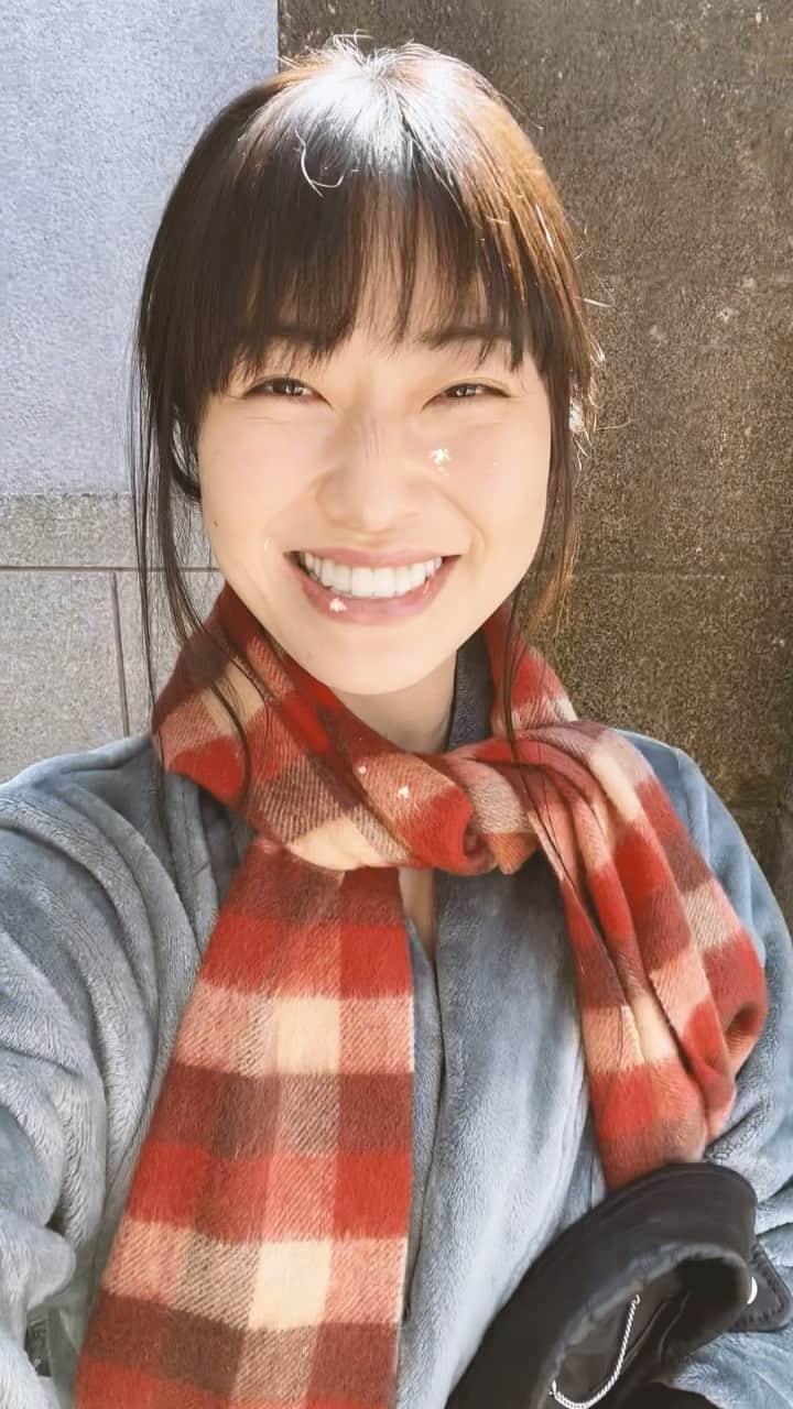 のインスタグラム：「この時に撮影した撮り下ろしグラビアが本日発売の『週刊現代』さんに掲載されます☺︎💫 嬉しいお知らせも同時に📢 チェックして下さいね〜！ #週刊現代 #週刊現代袋とじ #gravure #gravureidol #sexy #背徳の海 #袋とじ #nude」